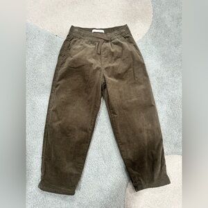 Zara kids loose fit green corduroy pants size 5 excellent used condition